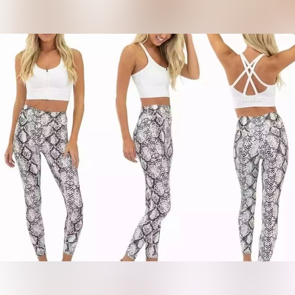 Balance Athletica Leggings - Picture 3 of 5